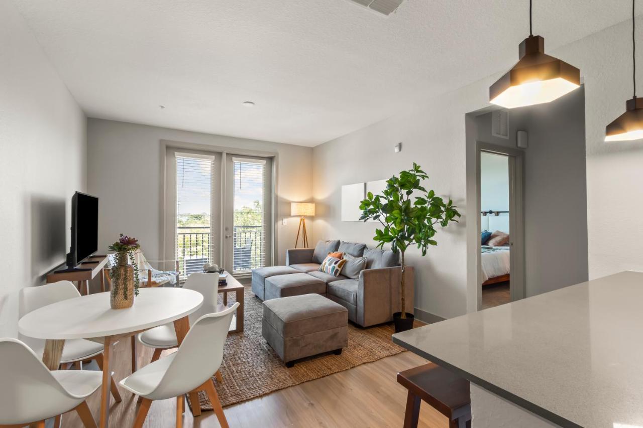 Luxury In Ybor W/pool Access Apartment