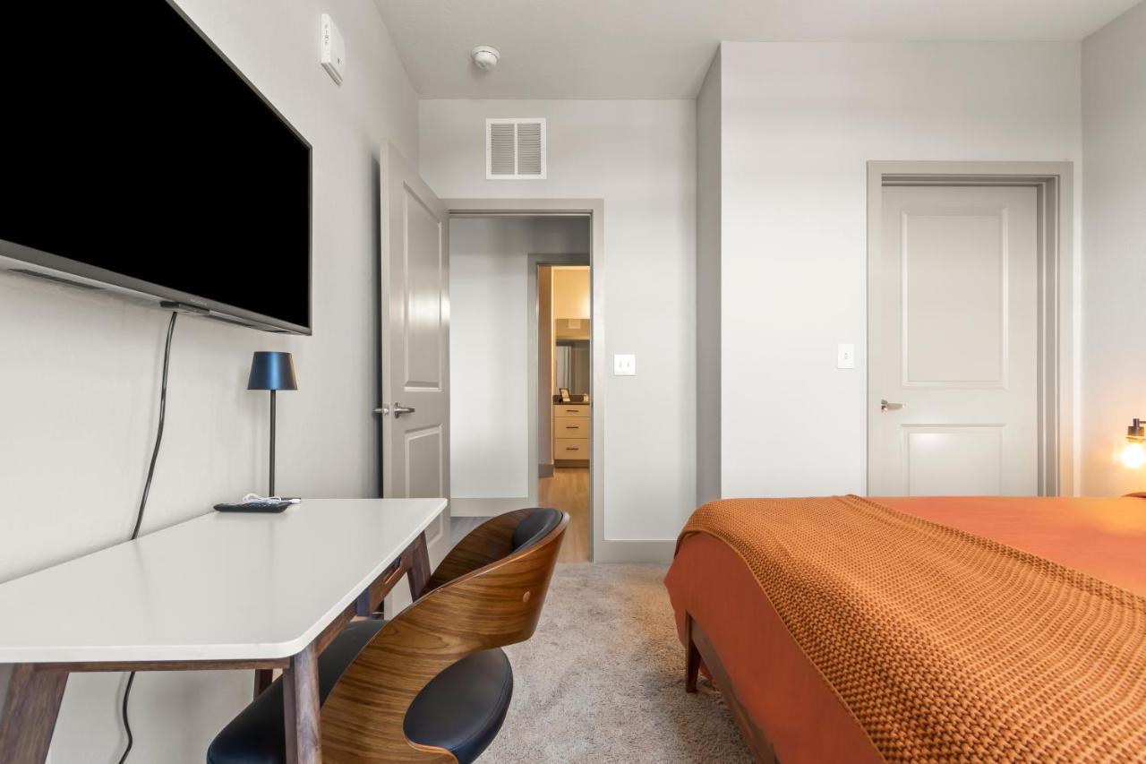 Luxury In Ybor W/pool Access * Tampa